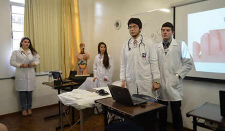 Apresentação - Clube Comunitário Realize.